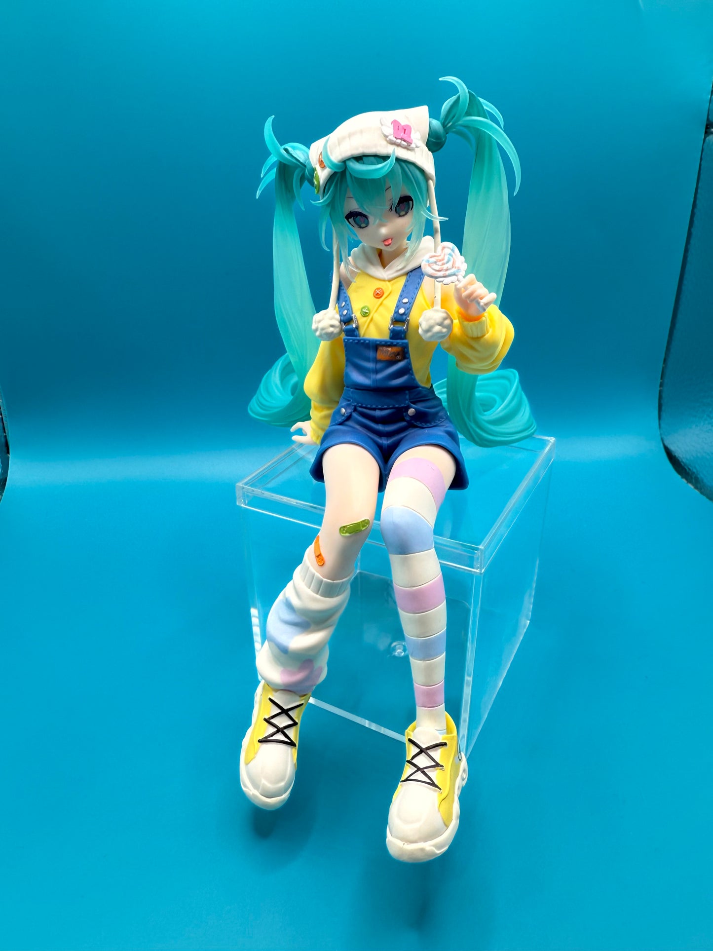 Hatsune Miku Noodle Stopper Figure