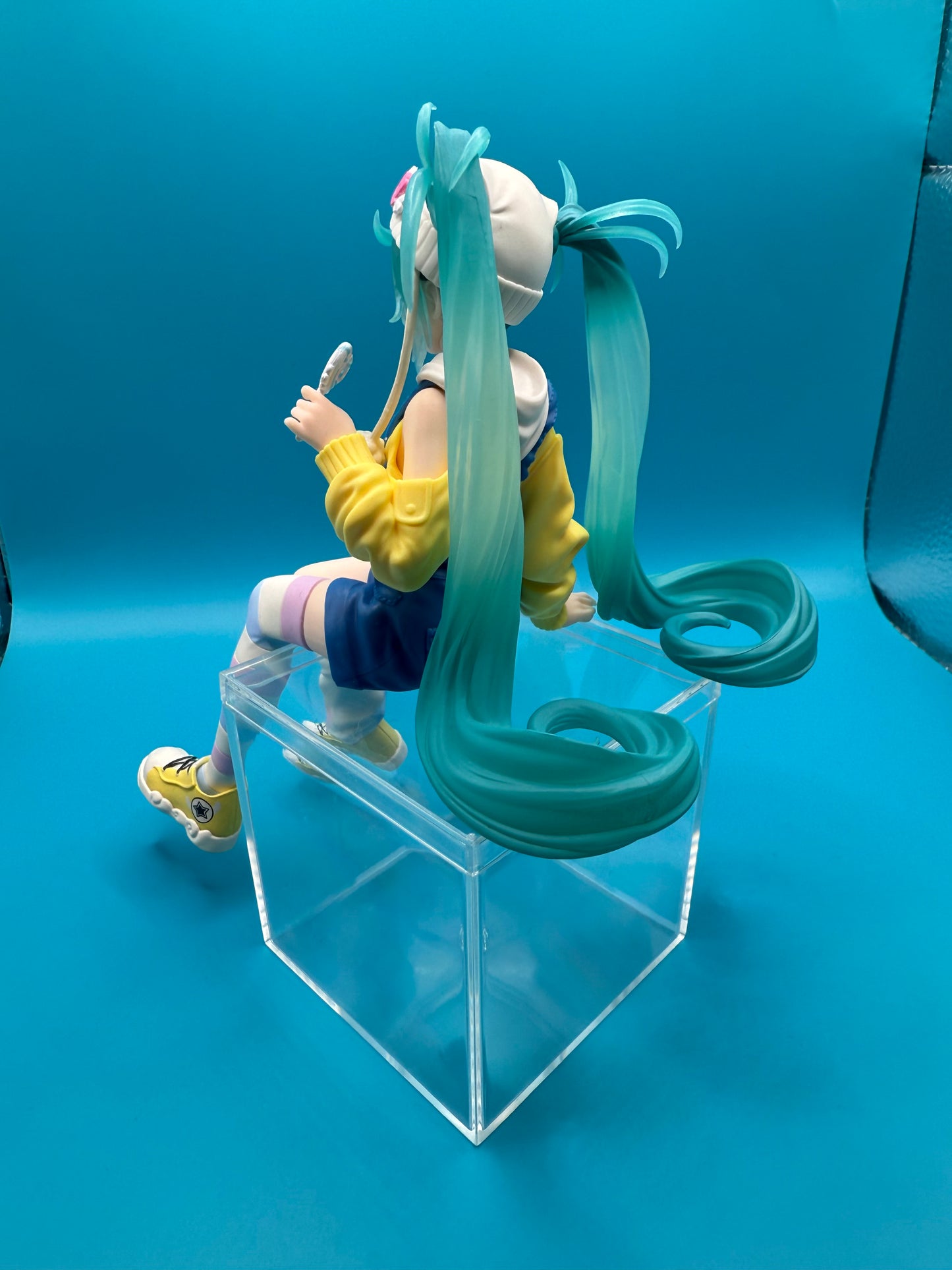 Hatsune Miku Noodle Stopper Figure