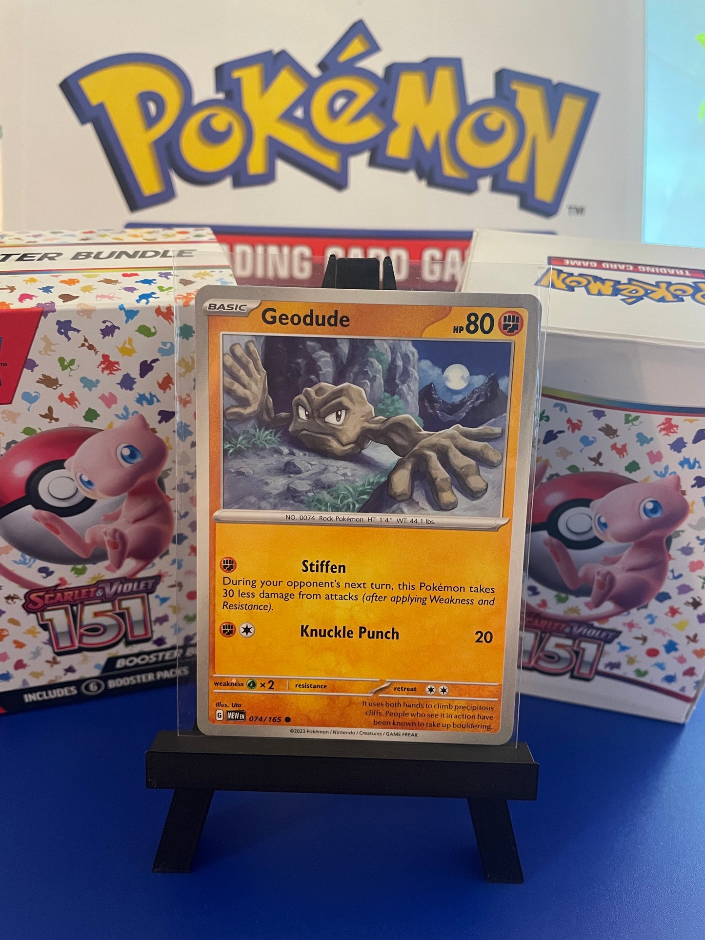 Geodude: 151 Scarlet & Violet (74/165)